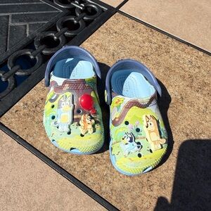 CROCS Light Blue Bluey Kids' Cartoon Clog Sandals